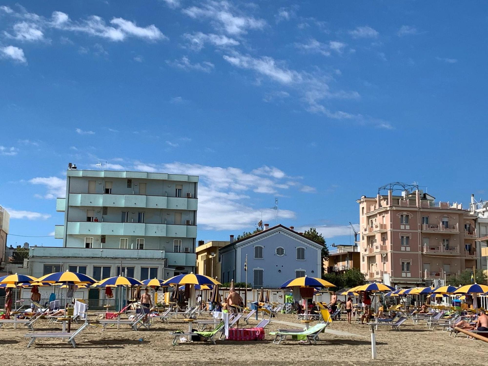 Hotel Acquamarina Viserba Rimini Extérieur photo