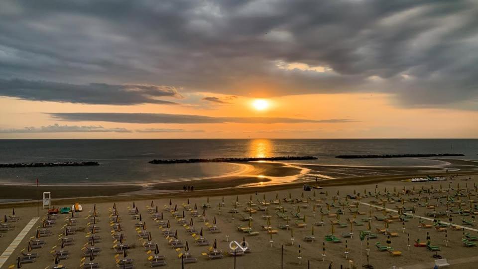 Hotel Acquamarina Viserba Rimini Extérieur photo